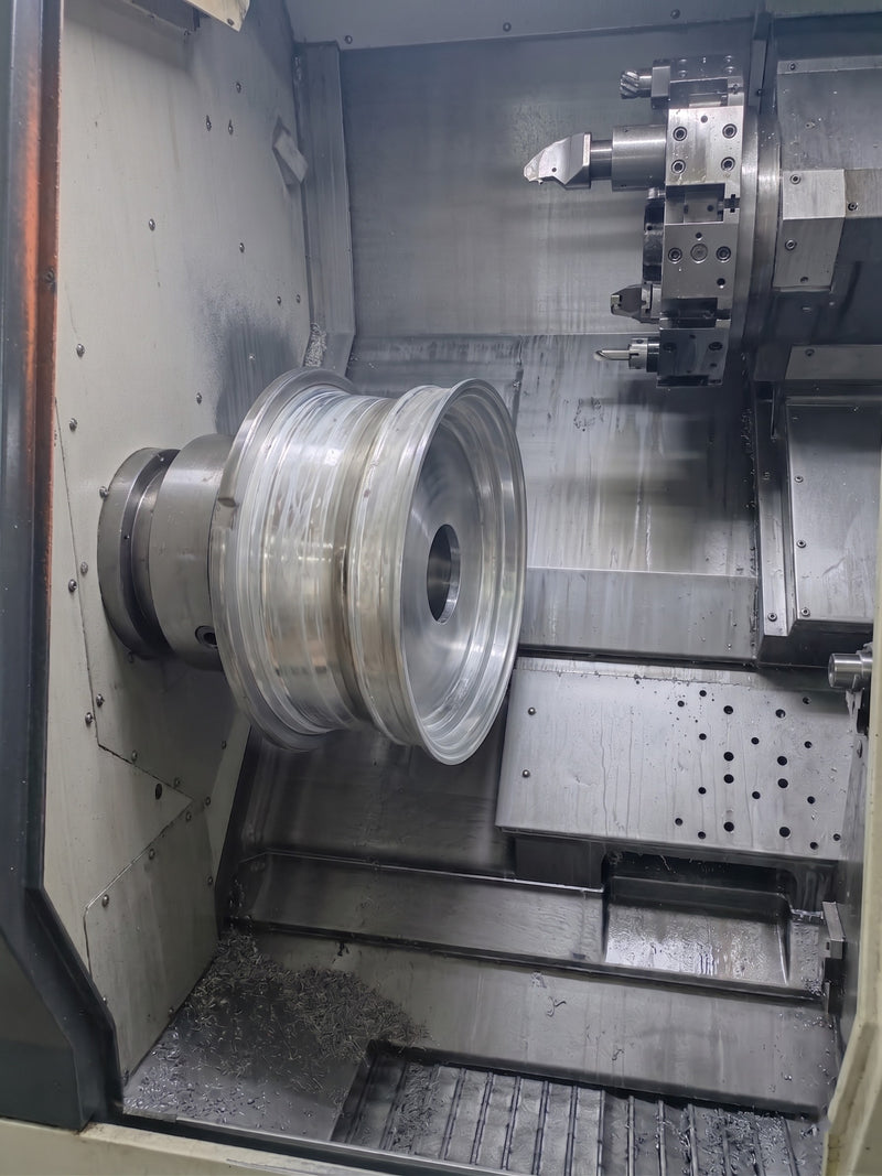 LFI forged wheel CNC lathe turning inner and outer profiles